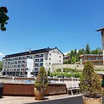 Aux Balcons Du Soleil Daire Font-Romeu-Odeillo-Via